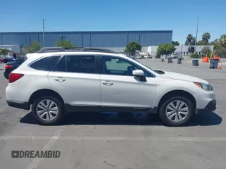 2017 Subaru Outback Premium z VIN 4S4BSACCXH3337439, wystawiony jako IAAI lot #42602206 z przebiegiem 76 126 mil mil oraz . Historia ofert i sprzedaży dostępna na DreamBid. Obrazek 14.