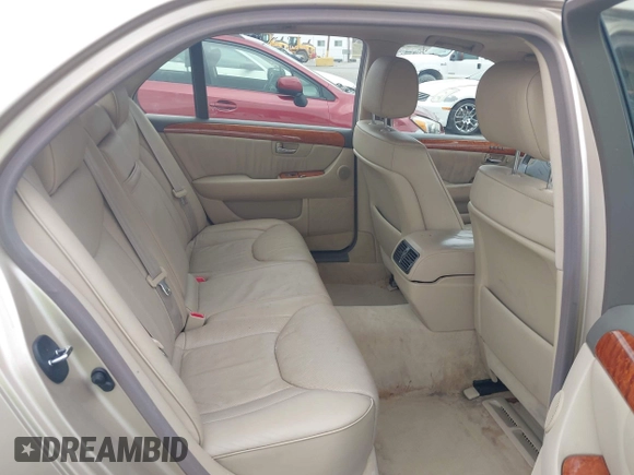 2004 Lexus LS 430 with VIN JTHBN36F440172091, listed as a IAAI auction lot 41997732 with 196,419 mi miles and . Bid and sale history available at carsss.com. Image 8.