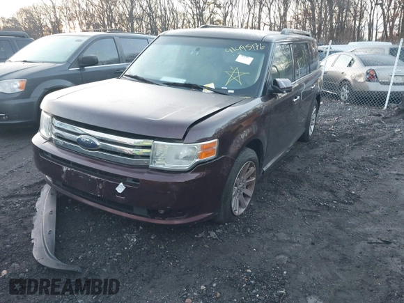 2009 Ford Flex SEL with VIN 2FMEK62C29BA58192, listed as a IAAI auction lot 41495176 with 999,999 mi miles. Bid and sale history available at carsss.com. Image 2.