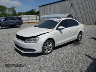 2014 Volkswagen Jetta Hybrid SEL Premium с VIN 3VW637AJXEM212245, выставлен на аукционе Copart как лот 53715345 с пробегом 139 547 миль миль и Списание • Salvage title. История ставок и продаж доступна на DreamBid. Изображение 1.