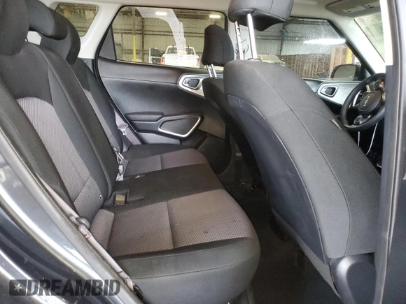 2022 Kia Soul LX with VIN KNDJ23AU1N7821317, listed as a Copart auction lot 86534314 with 57,611 mi miles and Salvage Title. Bid and sale history available at carsss.com. Image 11.