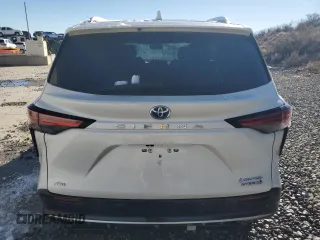2021 Toyota Sienna Limited with VIN 5TDZSKFC5MS005700, listed as a Copart auction lot 87312734 with 46,623 mi miles and Salvage Title. Bid and sale history available at DreamBid. Image 6.