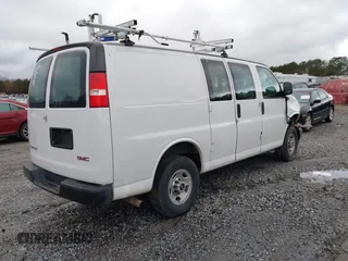 2018 GMC Savana Cargo with VIN 1GTW7AFP0J1313397, listed as a IAAI auction lot 41057578 with 147,304 mi miles and . Bid and sale history available at DreamBid. Image 4.