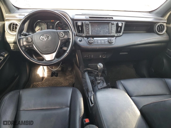 2018 Toyota RAV4 SE with VIN JTMJFREV2JD247803, listed as a Copart auction lot 49773674 with 137,012 mi miles and Salvage Title. Bid and sale history available at carsss.com. Image 8.