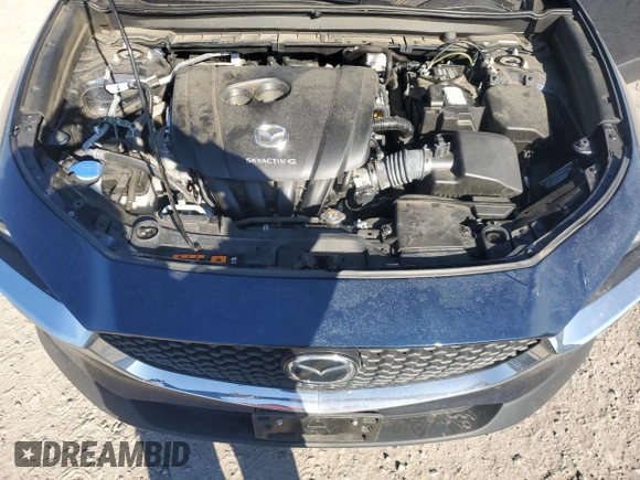2022 Mazda CX-30 S with VIN 3MVDMBAL3NM440405, listed as a Copart auction lot 42310475 with 40,920 mi miles and Salvage title. Bid and sale history available at DreamBid. Image 11.