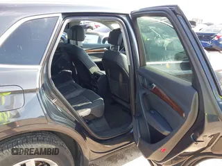 2020 Audi Q5 Premium with VIN WA1ANAFY6L2030406, listed as a IAAI auction lot 41522335 with 98,245 mi miles. Bid and sale history available at carsss.com. Image 8.