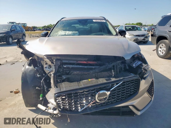 2024 Volvo XC60 Ultimate Dark Theme с VIN YV4L12RM0R1933865, выставлен на аукционе Copart как лот 52243825 с пробегом 5 887 миль миль и Списание • Salvage title. История ставок и продаж доступна на DreamBid. Изображение 5.
