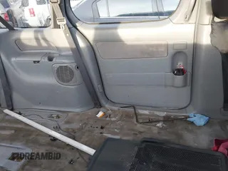 2003 Toyota Sienna CE with VIN 4T3ZF19C43U509873, listed as a IAAI auction lot 41784526 with 999,999 mi miles. Bid and sale history available at carsss.com. Image 8.