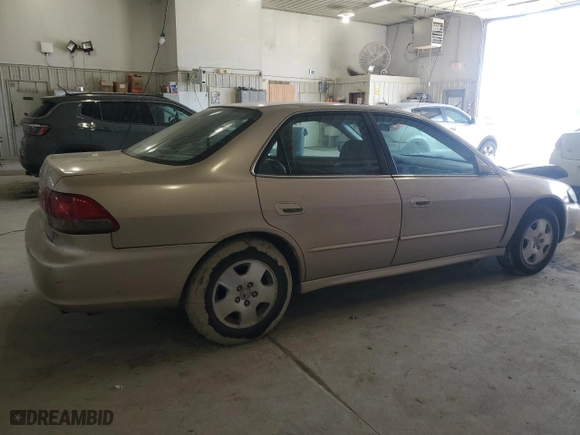 2001 Honda Accord Sdn EX w/Leather with VIN 1HGCG16561A000454, listed as a Copart auction lot 52585095 with 255,377 mi miles and Salvage Title. Bid and sale history available at carsss.com. Image 3.