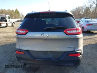 2018 Jeep Cherokee Latitude Plus with VIN 1C4PJMLB6JD526661, listed as a IAAI auction lot 41868189 with 138,572 mi miles and . Bid and sale history available at DreamBid. Image 16.
