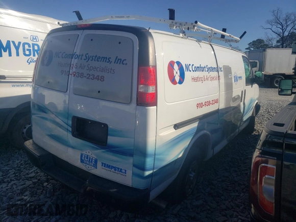 2019 Chevrolet Express Cargo Van with VIN 1GCWGAFG3K1181981, listed as a Copart auction lot 46722105 with 163,260 mi miles and Salvage Title. Bid and sale history available at carsss.com. Image 3.