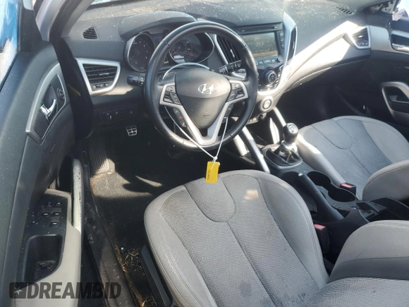 2012 Hyundai Veloster w/Gray Int with VIN KMHTC6AD2CU074277, listed as a Copart auction lot 44045205 with 180,489 mi miles and Salvage title. Bid and sale history available at DreamBid. Image 8.