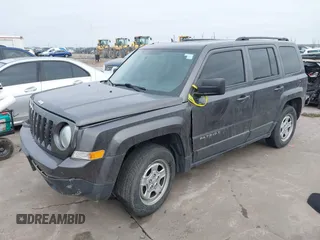 2016 Jeep Patriot Sport with VIN 1C4NJPBB3GD569549, listed as a IAAI auction lot 42210302 with 110,732 mi miles and . Bid and sale history available at carsss.com. Image 2.