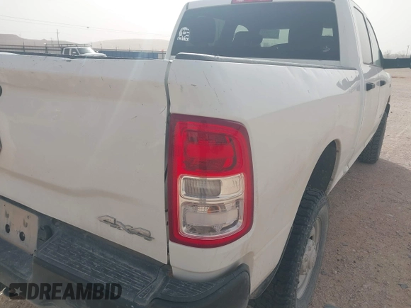 2022 Ram 2500 Tradesman with VIN 3C6UR5CJXNG202573, listed as a IAAI auction lot 41766444 with 138,893 mi miles. Bid and sale history available at carsss.com. Image 17.