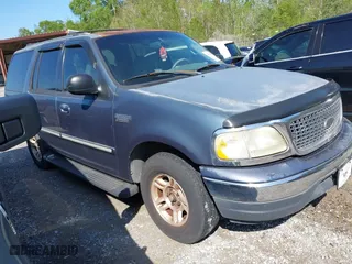 2001 Ford Expedition XLT with VIN 1FMRU15W61LB77260, listed as a IAAI auction lot 41918258 with 1 mi miles. Bid and sale history available at carsss.com. Image 1.