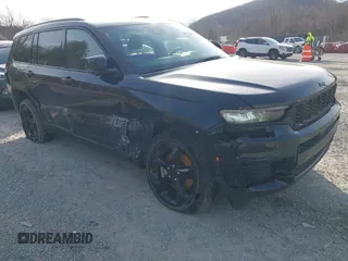 2023 Jeep Grand Cherokee Altitude z VIN 1C4RJKAG3P8841009, wystawiony jako IAAI lot #41708691 z przebiegiem 45 958 mil mil oraz . Historia ofert i sprzedaży dostępna na DreamBid. Obrazek 1.