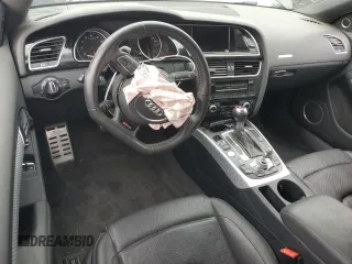 2014 Audi RS 5 z VIN WUAC6AFR4EA900833, wystawiony jako Copart lot #55972465 z przebiegiem Nie podano mil oraz Szkody całkowita. Historia ofert i sprzedaży dostępna na DreamBid. Obrazek 8.