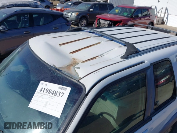 1997 Ford Explorer с VIN 1FMCU24X5VUD16929, выставлен на аукционе IAAI как лот 41984837 с пробегом 94 333 миль миль и . История ставок и продаж доступна на DreamBid. Изображение 13.