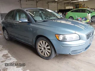 2005 Volvo S40 z VIN YV1MS382352109304, wystawiony jako IAAI lot #42340165 z przebiegiem 223 065 mil mil oraz . Historia ofert i sprzedaży dostępna na DreamBid. Obrazek 1.