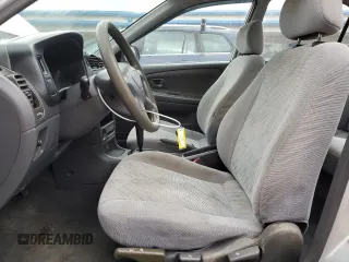 2001 Mitsubishi Mirage ES z VIN JA3AY26C91U026230, wystawiony jako Copart lot #74546944 z przebiegiem 172 111 mil mil oraz Szkoda całkowita • Salvage title. Historia ofert i sprzedaży dostępna na DreamBid. Obrazek 7.