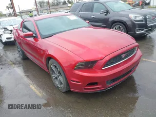 2013 Ford Mustang V6 with VIN 1ZVBP8AMXD5214441, listed as a IAAI auction lot 41777391 with 194,555 mi miles. Bid and sale history available at carsss.com. Image 1.