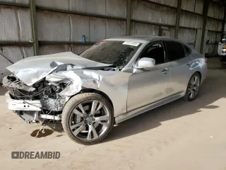 2011 Infiniti M z VIN JN1BY1APXBM324638, wystawiony jako Copart lot #51014985 z przebiegiem 194 447 mil mil oraz Szkoda całkowita • Salvage title. Historia ofert i sprzedaży dostępna na DreamBid. Obrazek 1.