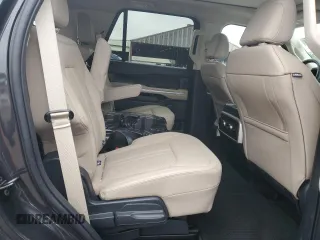 2024 Ford Expedition Limited with VIN 1FMJU1K89REA73736, listed as a Copart auction lot 45200335 with 6,554 mi miles and Salvage Title. Bid and sale history available at carsss.com. Image 11.