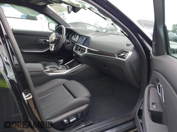 2020 BMW 3 Series 330i with VIN 3MW5R1J05L8B30265, listed as a IAAI auction lot 42053848 with 32,403 mi miles and . Bid and sale history available at DreamBid. Image 5.