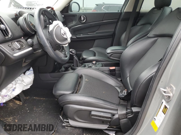 2018 MINI Countryman Cooper S with VIN WMZYT3C34J3E00485, listed as a Copart auction lot 82463944 with 0 mi miles and Clean Title. Bid and sale history available at carsss.com. Image 7.