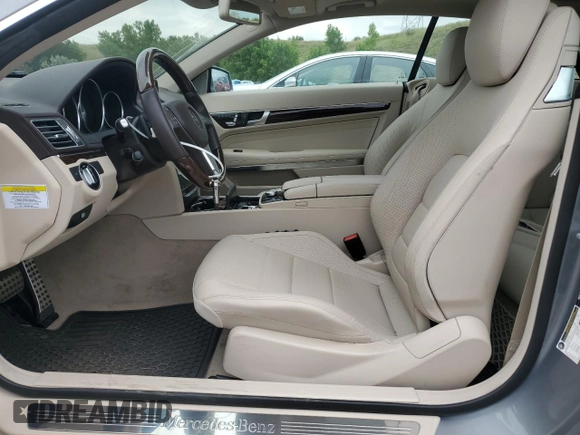 2014 Mercedes-Benz E 550 z VIN WDDKJ7DBXEF224610, wystawiony jako Copart lot #61978835 z przebiegiem 6 344 mil mil oraz Szkoda całkowita • Salvage title. Historia ofert i sprzedaży dostępna na DreamBid. Obrazek 7.