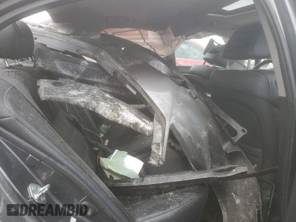 2009 Acura CSX z VIN 2HHFD55589H201392, wystawiony jako Copart lot #81855514 z przebiegiem Nie podano mil oraz Nie do naprawy • Non repairable. Historia ofert i sprzedaży dostępna na DreamBid. Obrazek 10.