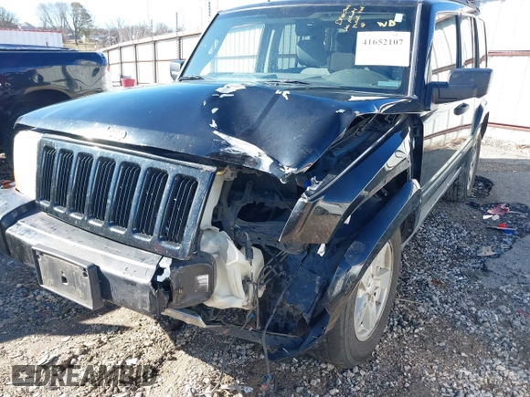 2006 Jeep Commander with VIN 1J8HG48N66C174256, listed as a IAAI auction lot 41652107 with 106,966 mi miles. Bid and sale history available at carsss.com. Image 6.
