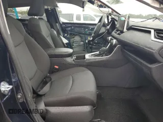 2025 Toyota RAV4 XLE with VIN 2T3W1RFV3SW371411, listed as a Copart auction lot 48371405 with 309 mi miles and Salvage Title. Bid and sale history available at carsss.com. Image 7.