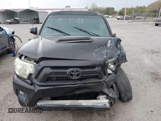 2013 Toyota Tacoma with VIN 3TMMU4FN5DM052257, listed as a IAAI auction lot 41260265 with 121,882 mi miles. Bid and sale history available at carsss.com. Image 12.