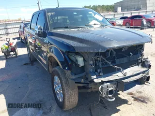 2015 Ford F-150 XLT with VIN 1FTEW1EG8FFA33527, listed as a IAAI auction lot 41650775 with 192,324 mi miles. Bid and sale history available at carsss.com. Image 1.
