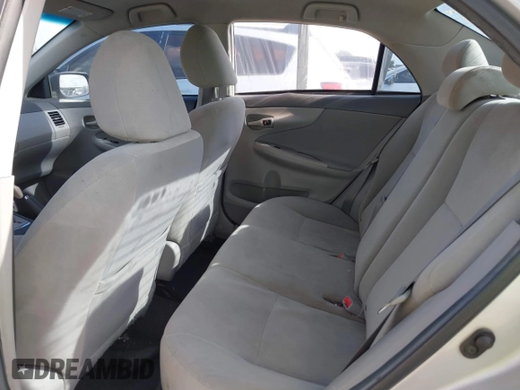 2010 Toyota Corolla z VIN 1NXBU4EE0AZ378110, wystawiony jako IAAI lot #42564623 z przebiegiem 160 135 mil mil oraz . Historia ofert i sprzedaży dostępna na DreamBid. Obrazek 8.