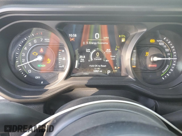 2024 Jeep Wrangler Willys z VIN 1C4RJXN6XRW203949, wystawiony jako Copart lot #49070605 z przebiegiem 10 907 mil mil oraz Czysty tytuł • Clean title. Historia ofert i sprzedaży dostępna na DreamBid. Obrazek 9.