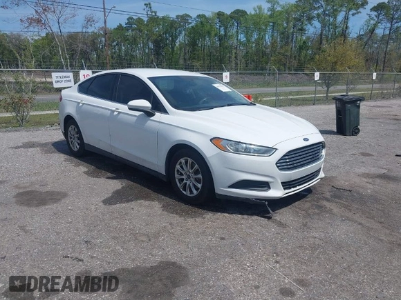 2016 Ford Fusion S with VIN 3FA6P0G79GR163447, listed as a IAAI auction lot 41879027 with 229,957 mi miles. Bid and sale history available at carsss.com. Image 1.