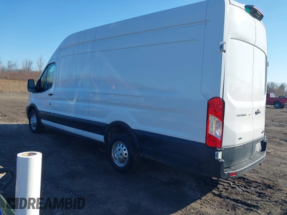 2023 Ford Transit Cargo z VIN 1FTBR3U80PKA07268, wystawiony jako IAAI lot #41815648 z przebiegiem 72 711 mil mil oraz . Historia ofert i sprzedaży dostępna na DreamBid. Obrazek 3.