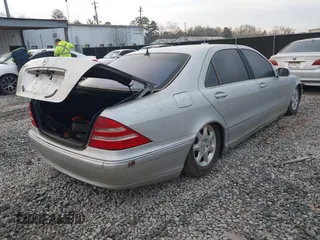 2002 Mercedes-Benz S-Class 4.3L with VIN WDBNG70J32A226516, listed as a IAAI auction lot 41783902 with 162,979 mi miles. Bid and sale history available at carsss.com. Image 4.