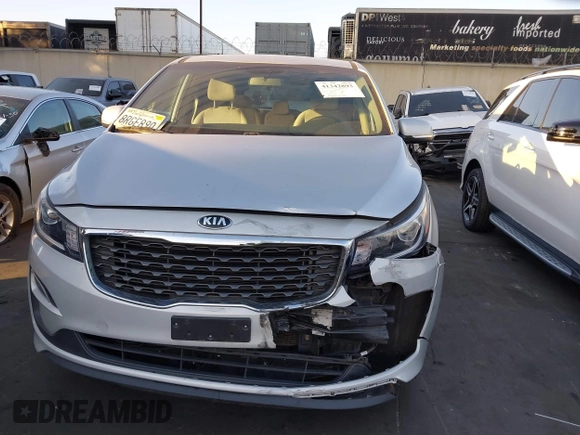 2020 Kia Sedona EX with VIN KNDMB5C18L6654713, listed as a IAAI auction lot 41342893 with 108,437 mi miles. Bid and sale history available at carsss.com. Image 12.