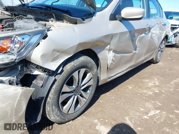 2015 Honda Accord LX with VIN 1HGCR2F32FA190095, listed as a IAAI auction lot 42020063 with 74,340 mi miles. Bid and sale history available at carsss.com. Image 6.