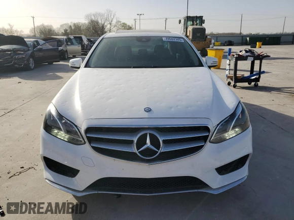 2014 Mercedes-Benz E 350 Sport с VIN WDDHF5KB2EB012570, выставлен на аукционе Copart как лот 49592345 с пробегом 133 652 миль миль и Чистый • Clean title. История ставок и продаж доступна на DreamBid. Изображение 5.