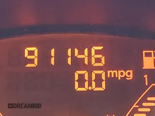 2015 Nissan Juke SL z VIN JN8AF5MVXFT564496, wystawiony jako IAAI lot #40399232 z przebiegiem 91 146 mil mil oraz . Historia ofert i sprzedaży dostępna na DreamBid. Obrazek 7.