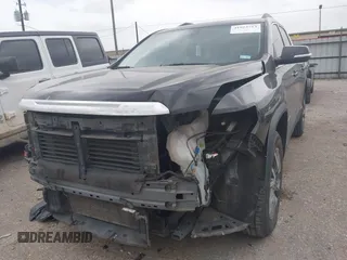 2020 GMC Acadia SLT with VIN 1GKKNMLS7LZ192276, listed as a IAAI auction lot 41923713 with 116,242 mi miles and . Bid and sale history available at DreamBid. Image 17.