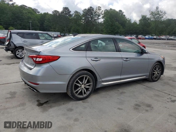 2015 Hyundai Sonata Sport z VIN 5NPE34AB1FH074866, wystawiony jako Copart lot #56642235 z przebiegiem 118 094 mil mil oraz Szkoda całkowita • Salvage title. Historia ofert i sprzedaży dostępna na DreamBid. Obrazek 3.