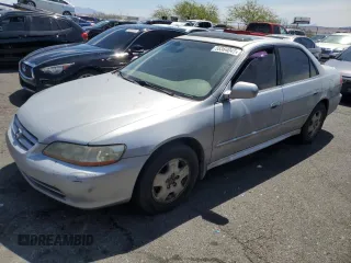 2001 Honda Accord EX z VIN 1HGCG16581A080484, wystawiony jako Copart lot #55364045 z przebiegiem 235 238 mil mil oraz Czysty tytuł • Clean title. Historia ofert i sprzedaży dostępna na DreamBid. Obrazek 1.