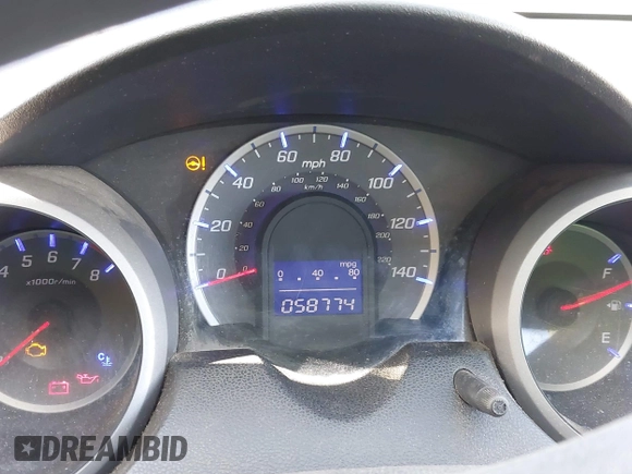 2010 Honda Fit with VIN JHMGE8H25AC029528, listed as a IAAI auction lot 41084208 with 58,774 mi miles. Bid and sale history available at carsss.com. Image 7.