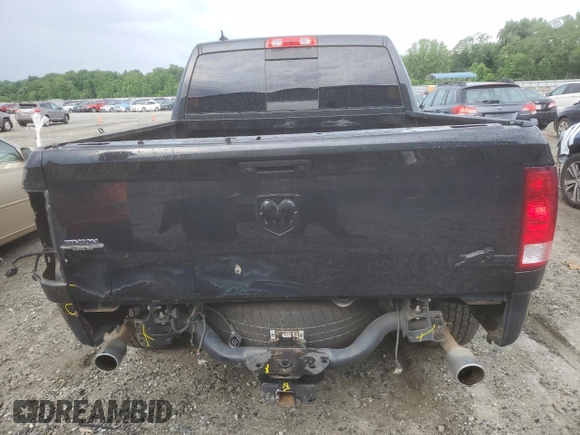 2018 Ram 1500 Lone Star Silver z VIN 1C6RR6LT4JS219367, wystawiony jako Copart lot #57609074 z przebiegiem 91 422 mil mil oraz Szkoda całkowita • Salvage title. Historia ofert i sprzedaży dostępna na DreamBid. Obrazek 6.