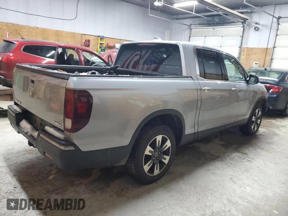 2017 Honda Ridgeline RTL-E with VIN 5FPYK3F71HB030020, listed as a Copart auction lot 82834683 with 102,111 mi miles and Salvage title. Bid and sale history available at DreamBid. Image 3.